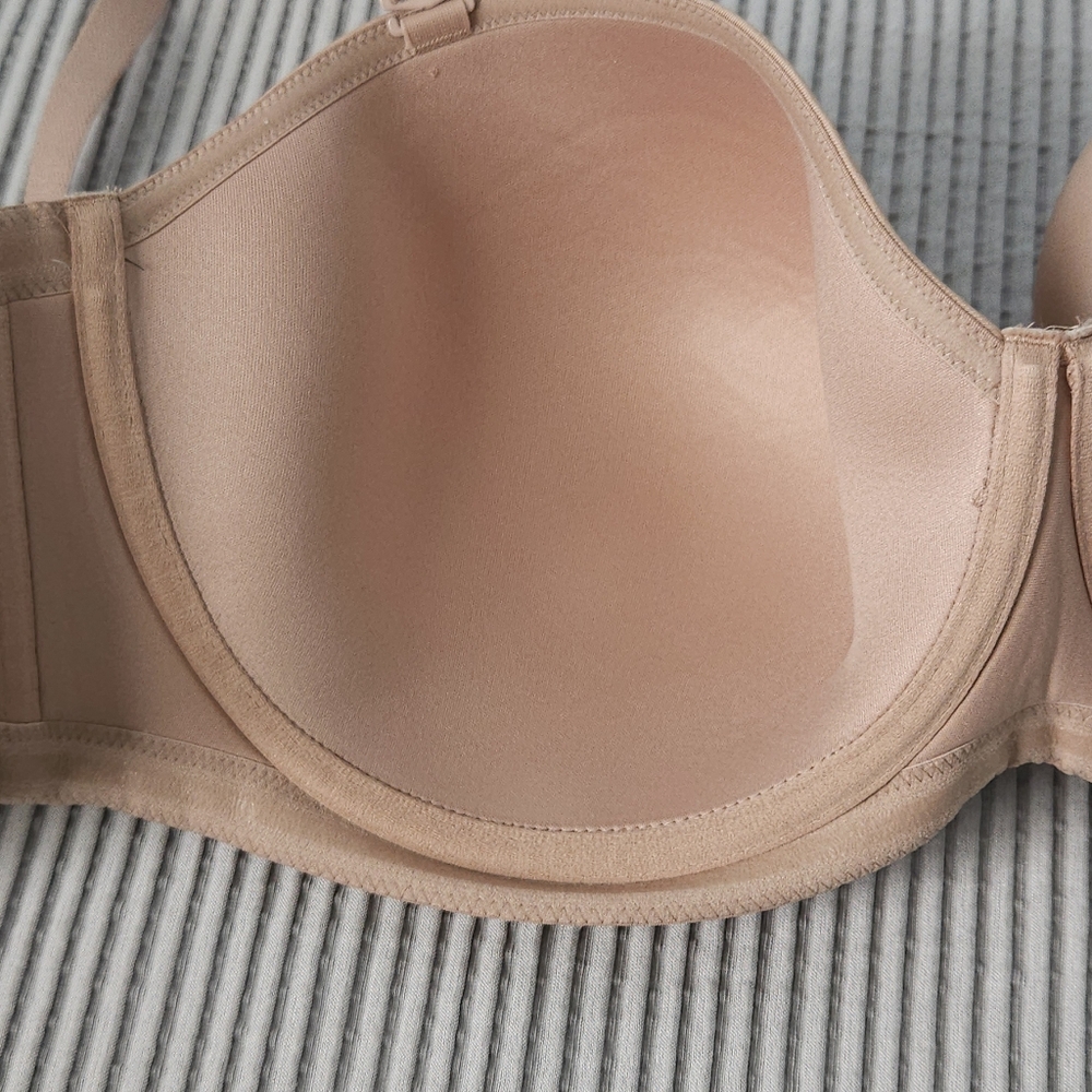 Wacoal 854119 Full Coverage Underwire Bra 42DDD Nude Beige Plus Size T-Shirt - Picture 8 of 14